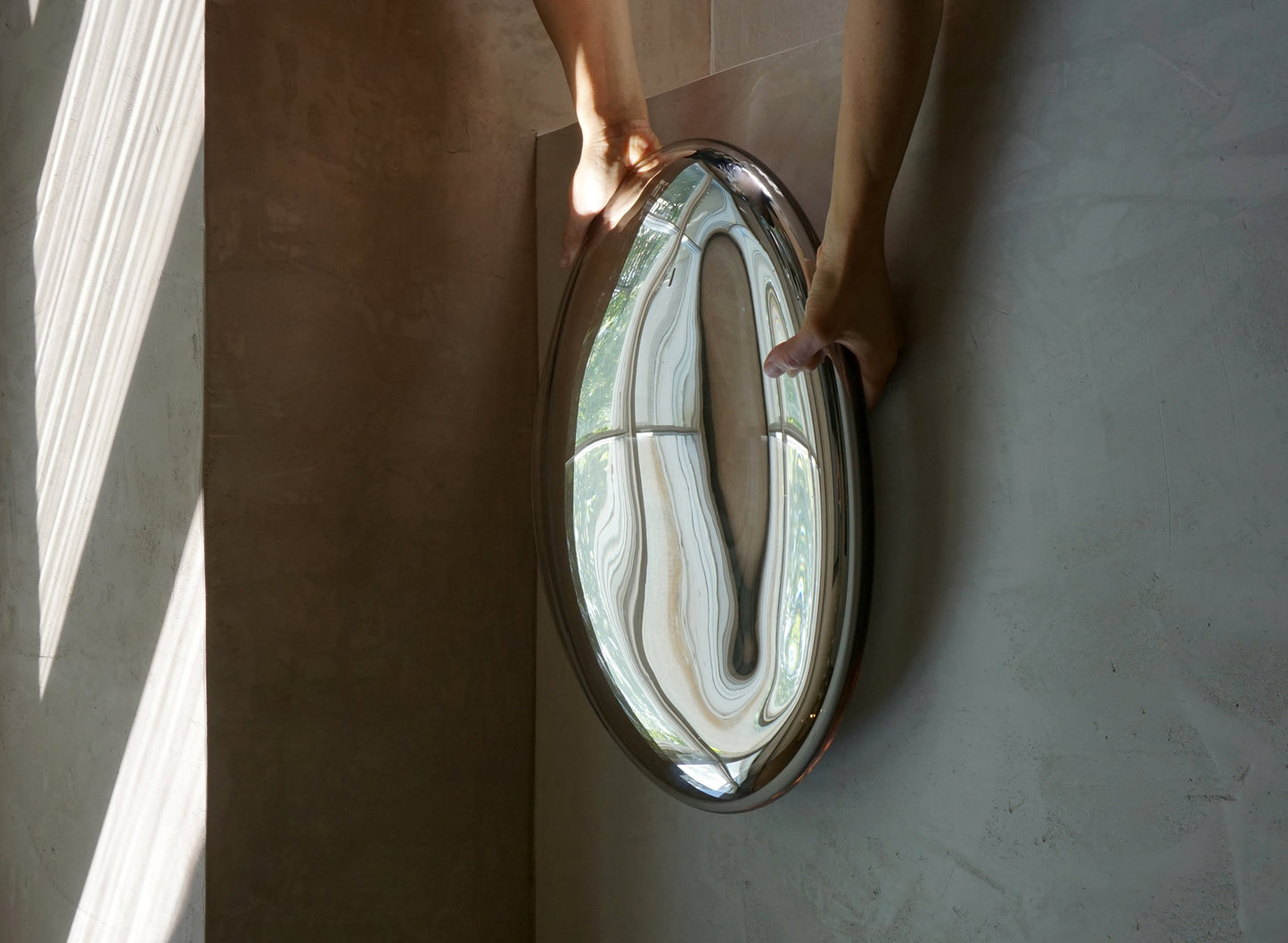 Studio Milena Kling - Hängende Spiegelskulptur